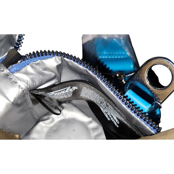 BLACK FRIDAY SALE Funko Loungefly Disney Cooler Set W/ Soda cans & Chance CHASE - Picture 5 of 11